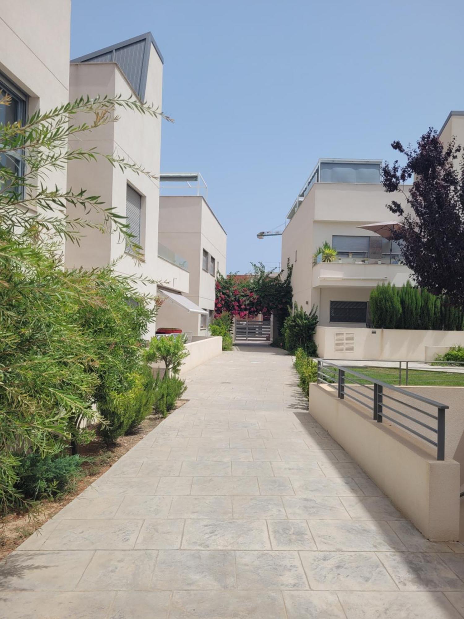 Pmt01 - Modern, Luxury With Heated Pool Apartment Torrevieja Bagian luar foto